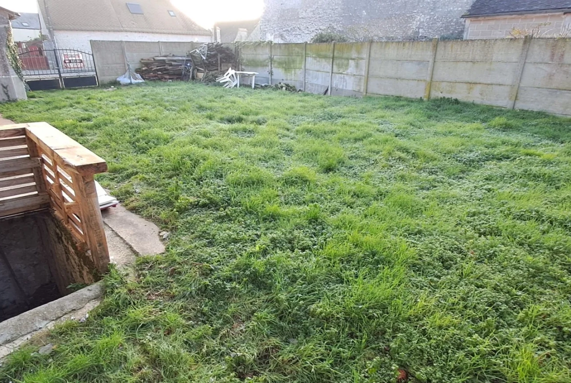 Maison ancienne rénovée avec jardin à Sainville 