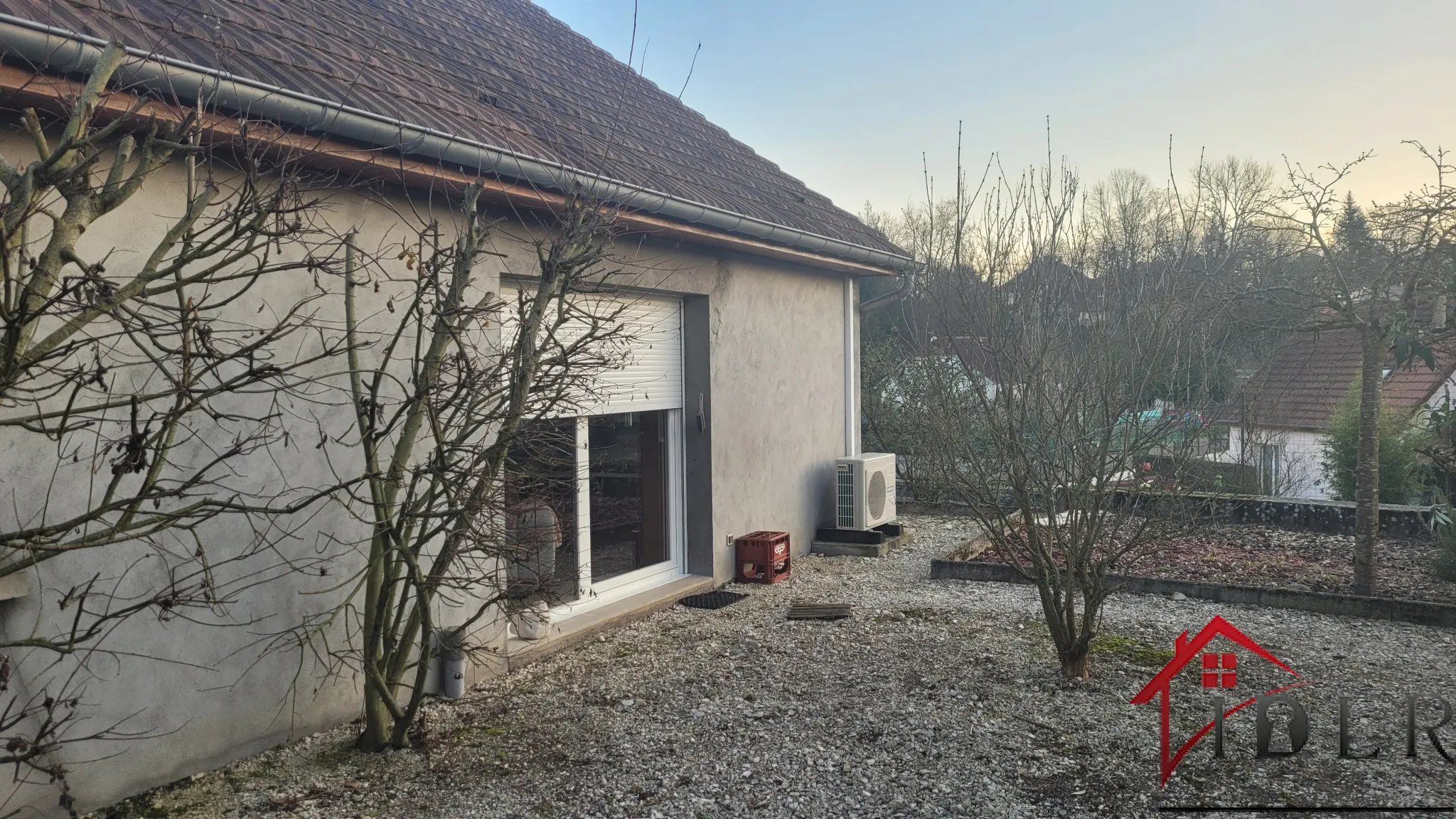 Maison de 2005 à Bouhans les Montbozon avec jardin et atelier 