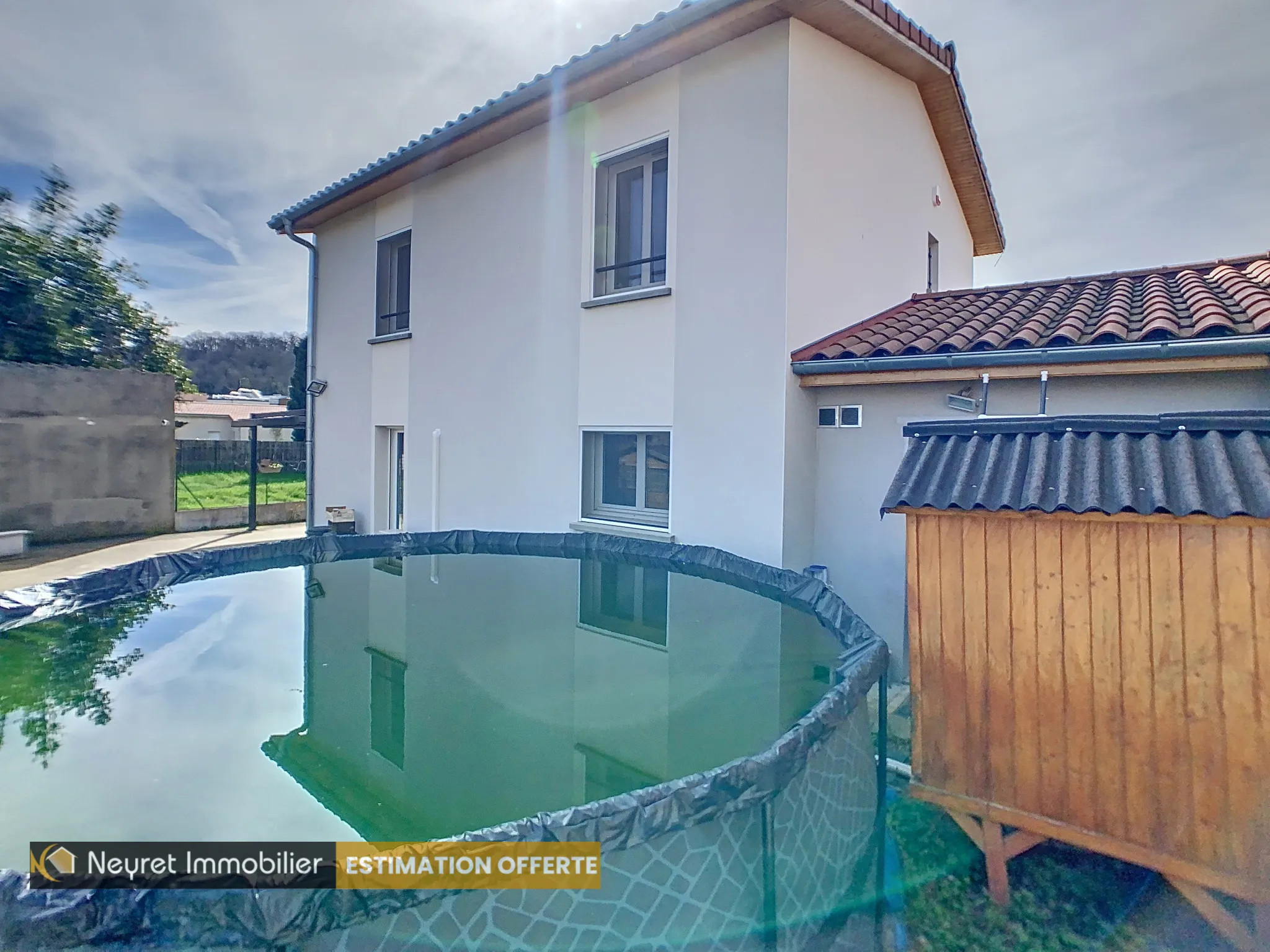 Maison individuelle 105m2 avec piscine à Givors 