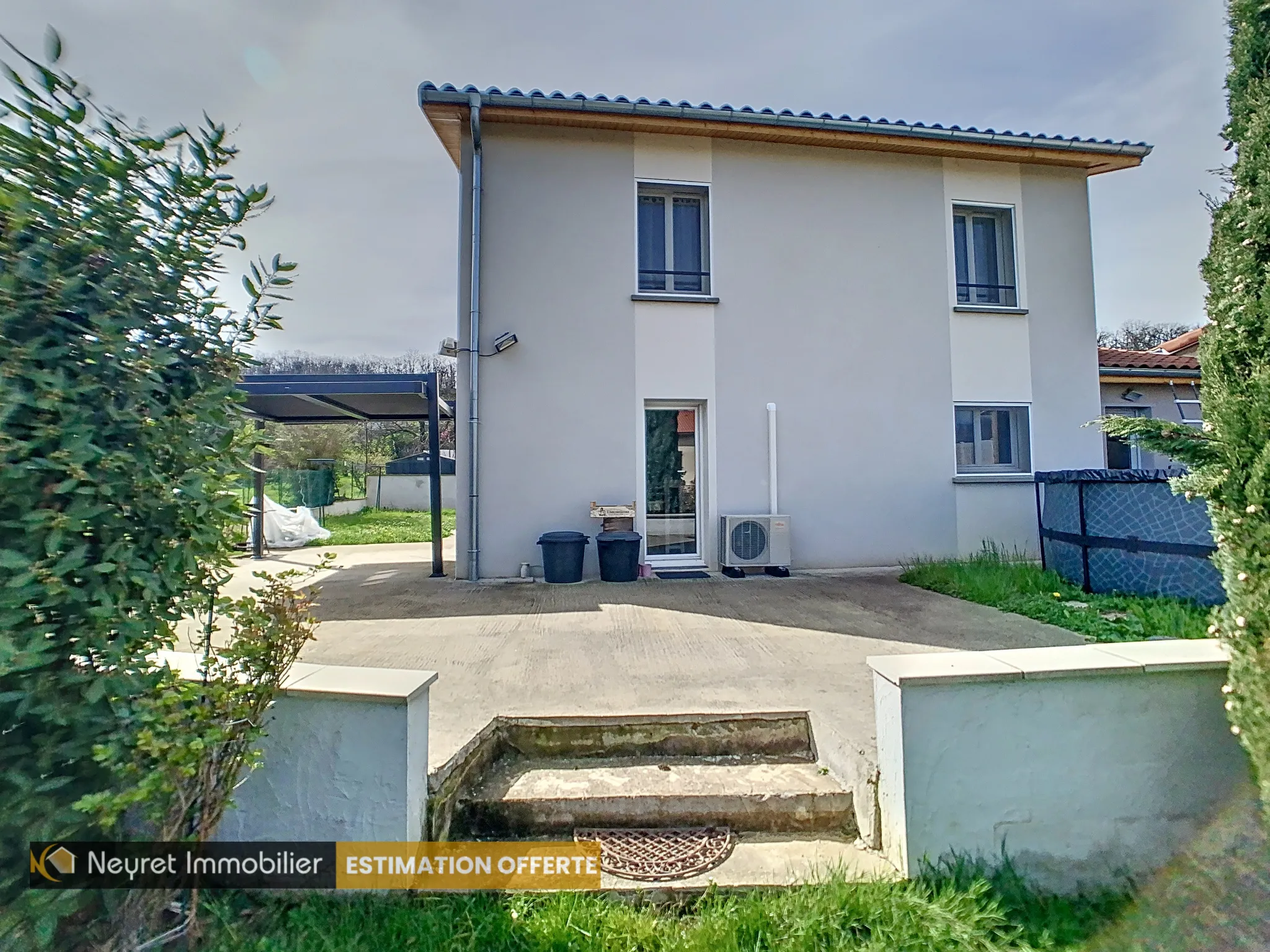 Maison individuelle 105m2 avec piscine à Givors 