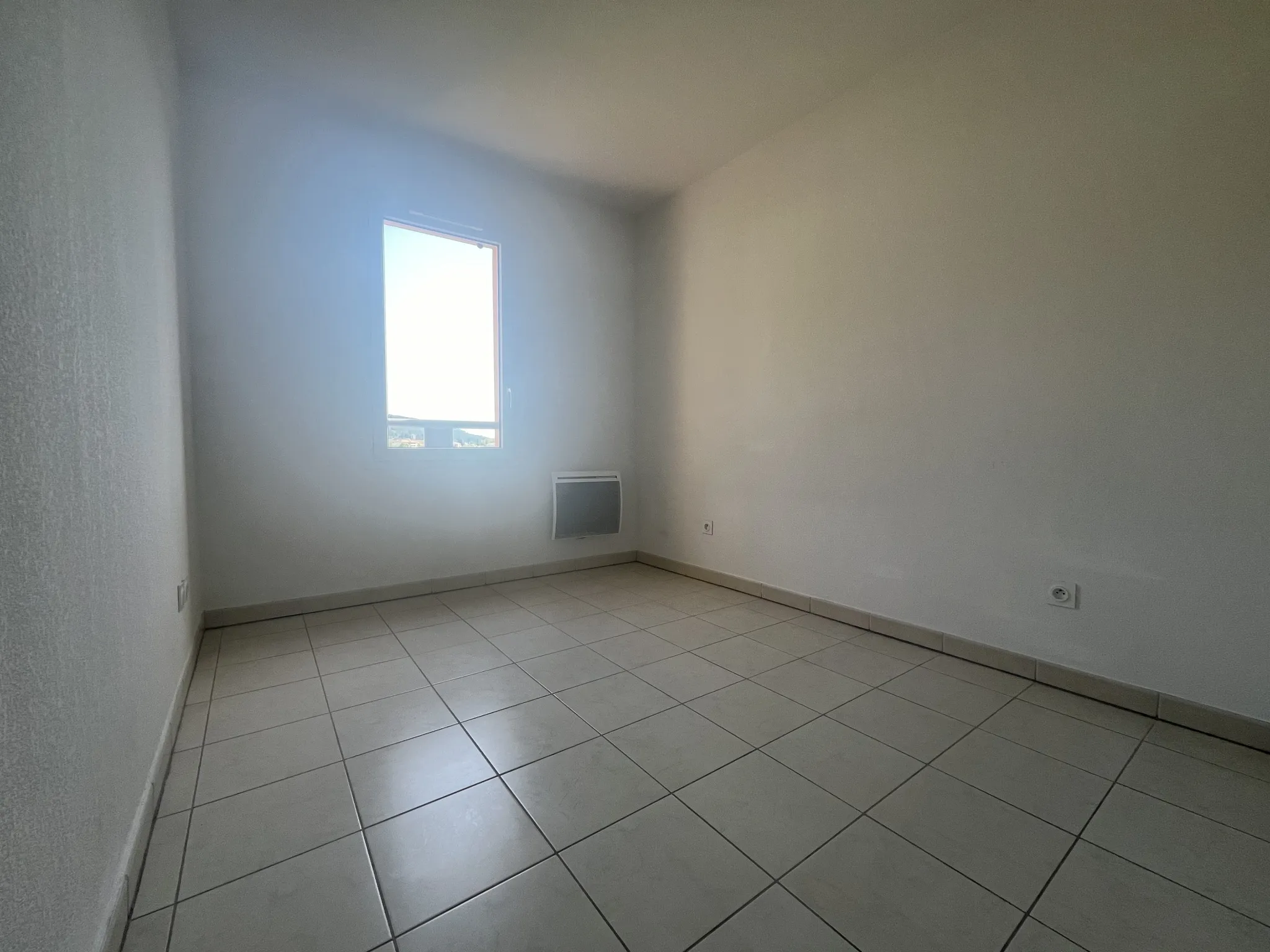 Appartement F3 avec Vue Panoramique - Le Luc 