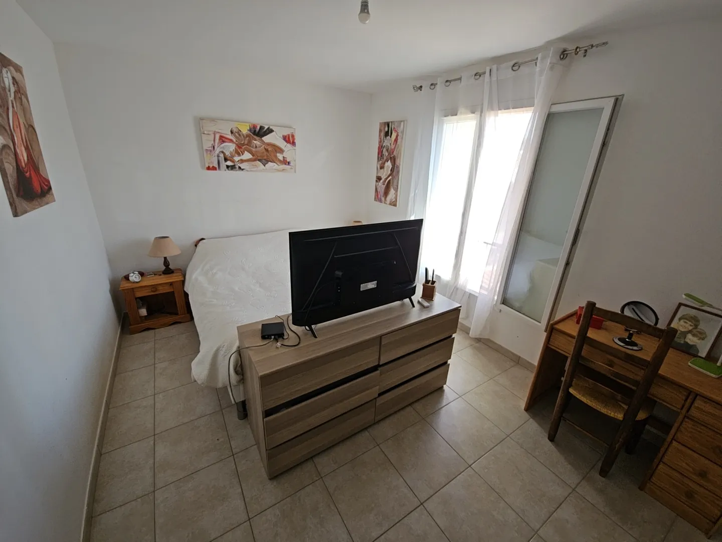 Maison familiale récente avec 3 chambres à vendre à PIGNANS 