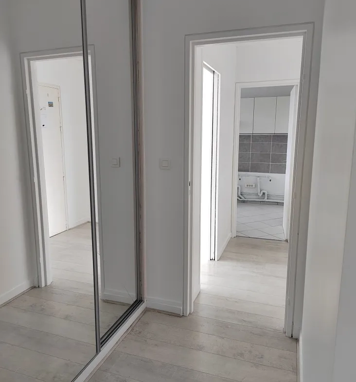 Grand appartement de 82m2 au dernier étage 