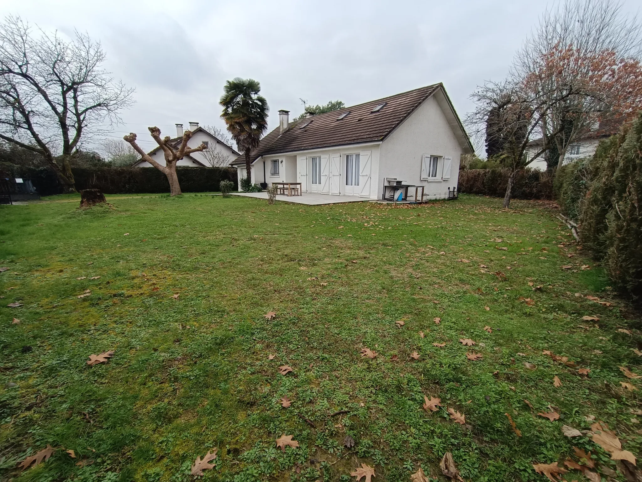 Maison à Lescar avec 3 chambres et jardin 