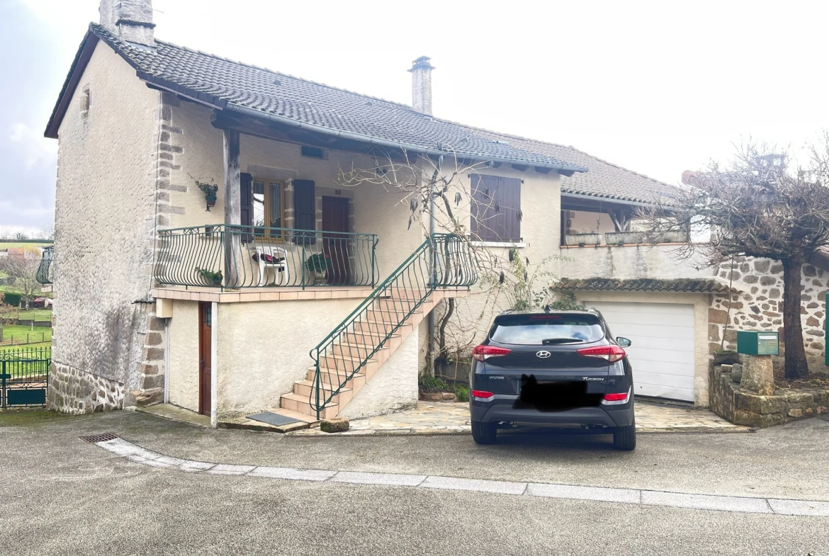 Maison en pierre à Cros-de Montvert 