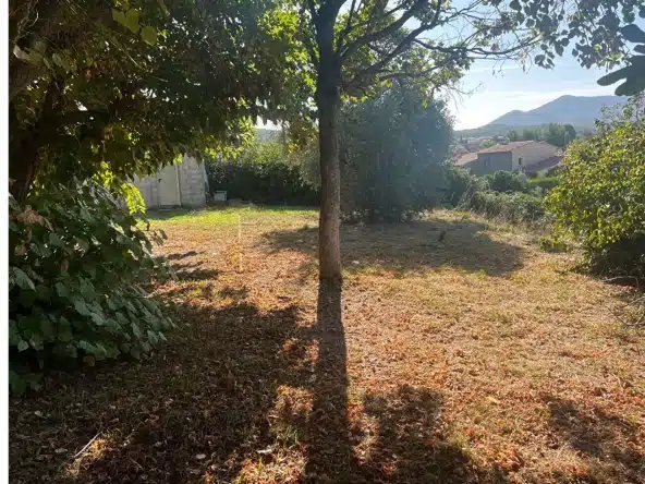 Terrain à vendre avec vue sur l'Etoile à Gardanne