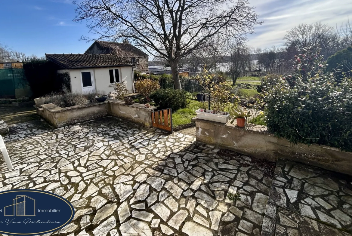 Maison Semi-Individuelle avec Jardin et Garage à La Sentinelle 