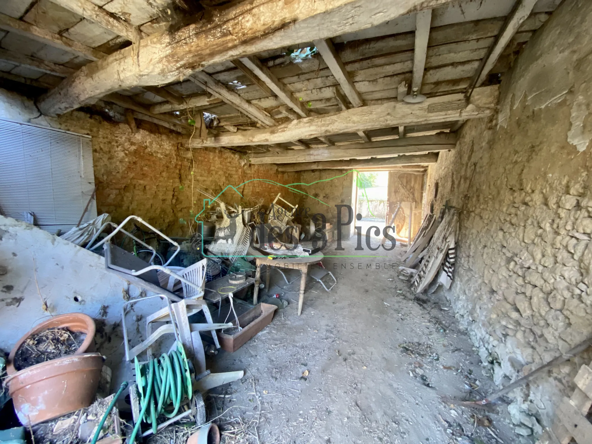 Maison à rénover à Cassagnabère-Tournas 