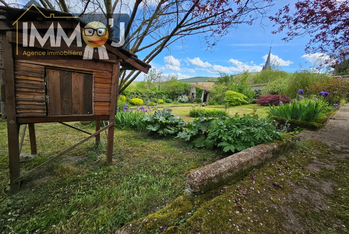 Belle maison avec vue sur la Moselle à Sexey-aux-Forges 