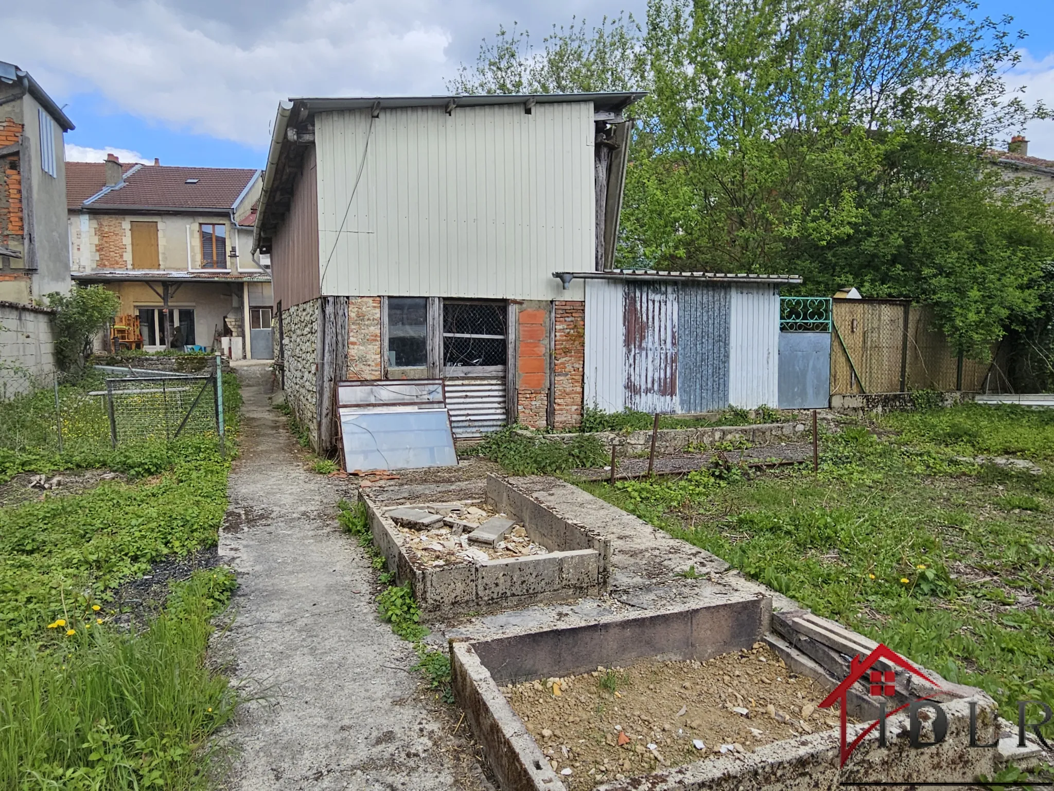 Maison à WASSY avec locataire en place 