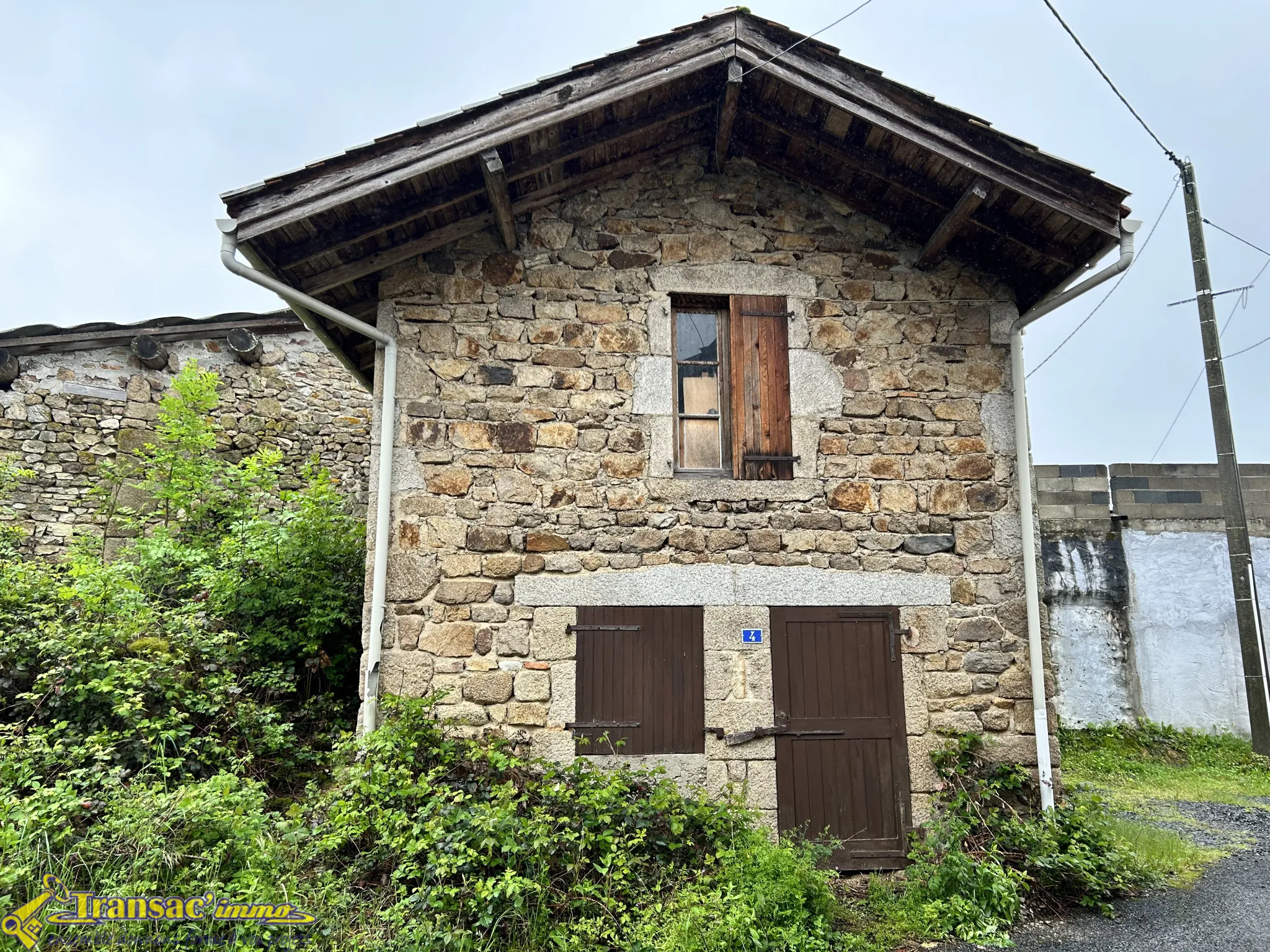 Ensemble immobilier avec Maison, Maisonnette et Grange 