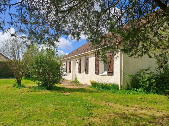 Maison 4 pièces de plain pied à Orcemont