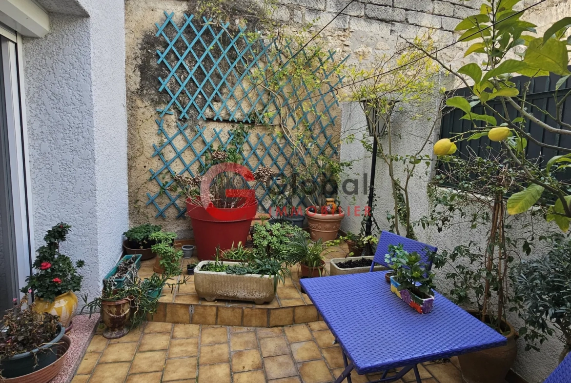 Maison de village à Lunel-Viel avec 2 chambres et terrasse 