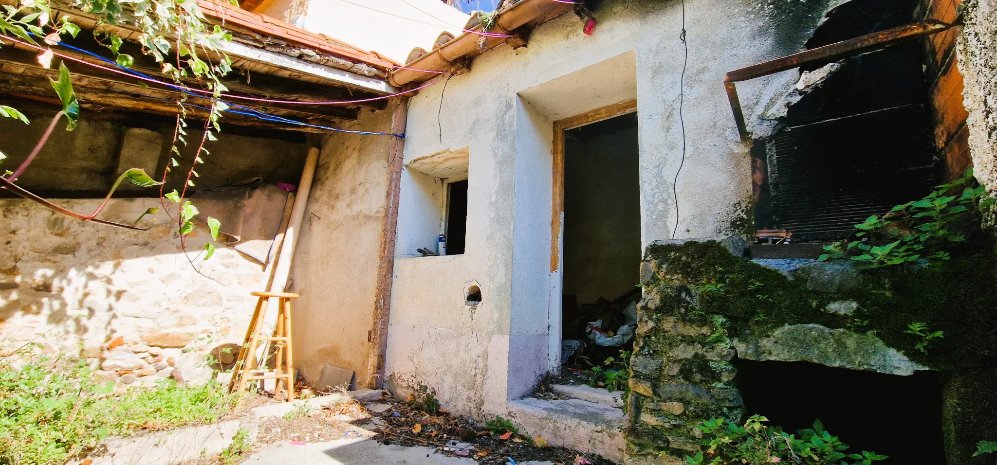 Maison de village à rénover entre l'Espagne et la Méditerranée 