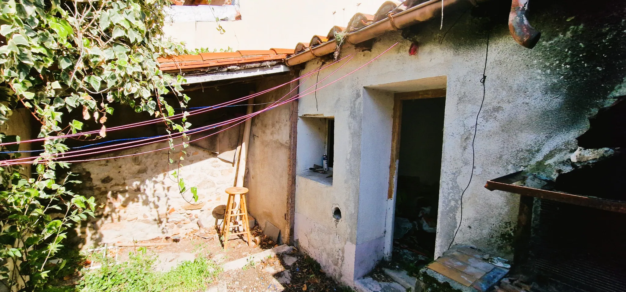 Maison de village à rénover entre l'Espagne et la Méditerranée 