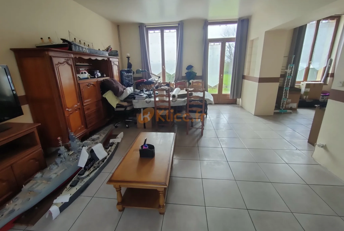 Grande Maison Familiale avec Jardin Proche Goderville à Vendre 