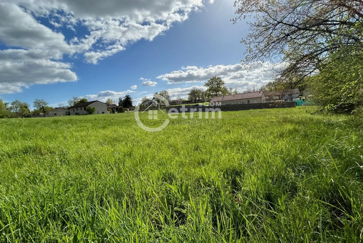 Terrain à bâtir de 1.100 m2 à Bulhon avec vue dégagée 