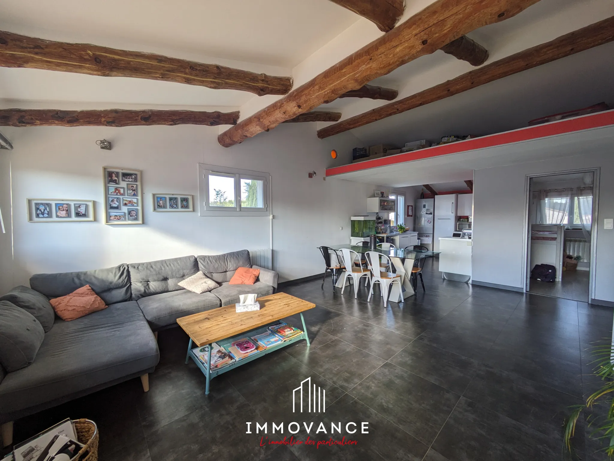 Appartement T4 de 95 m2 à TEYRAN avec Terrasse et Jardin Privé 