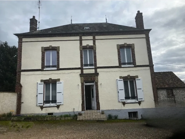 Charmante Maison Ancienne Rénovée à Proximité de PACY-SUR-EURE