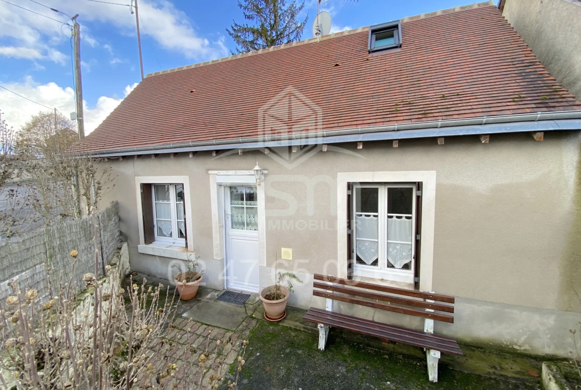 Maison de ville rénovée à Ste Maure de Touraine 