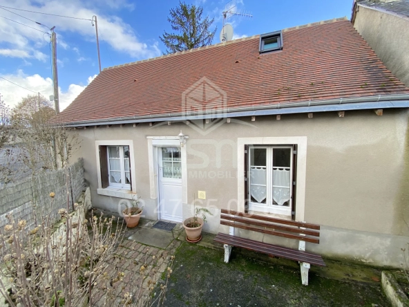 Maison de ville rénovée à Ste Maure de Touraine