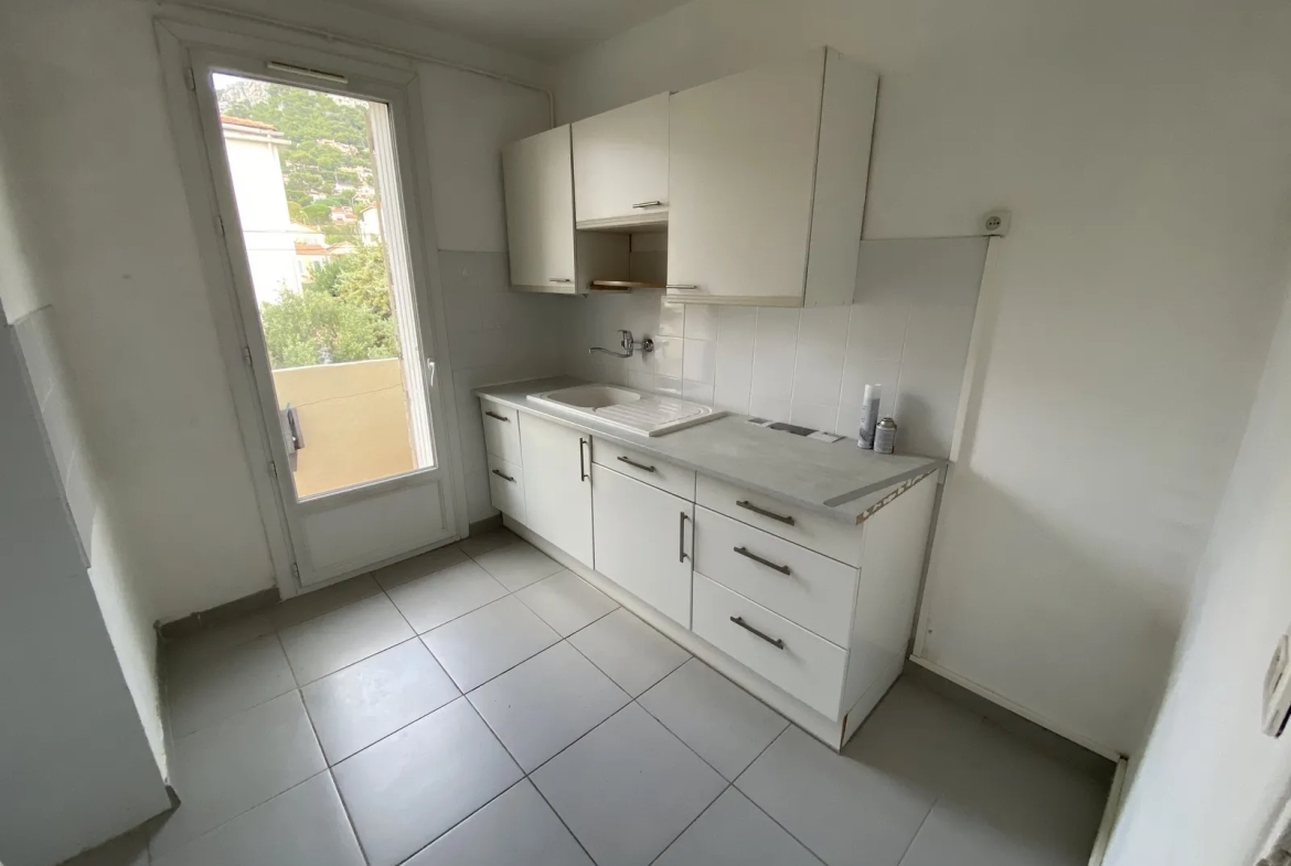 Appartement Type 4 de 61 m2 à Toulon Siblas 