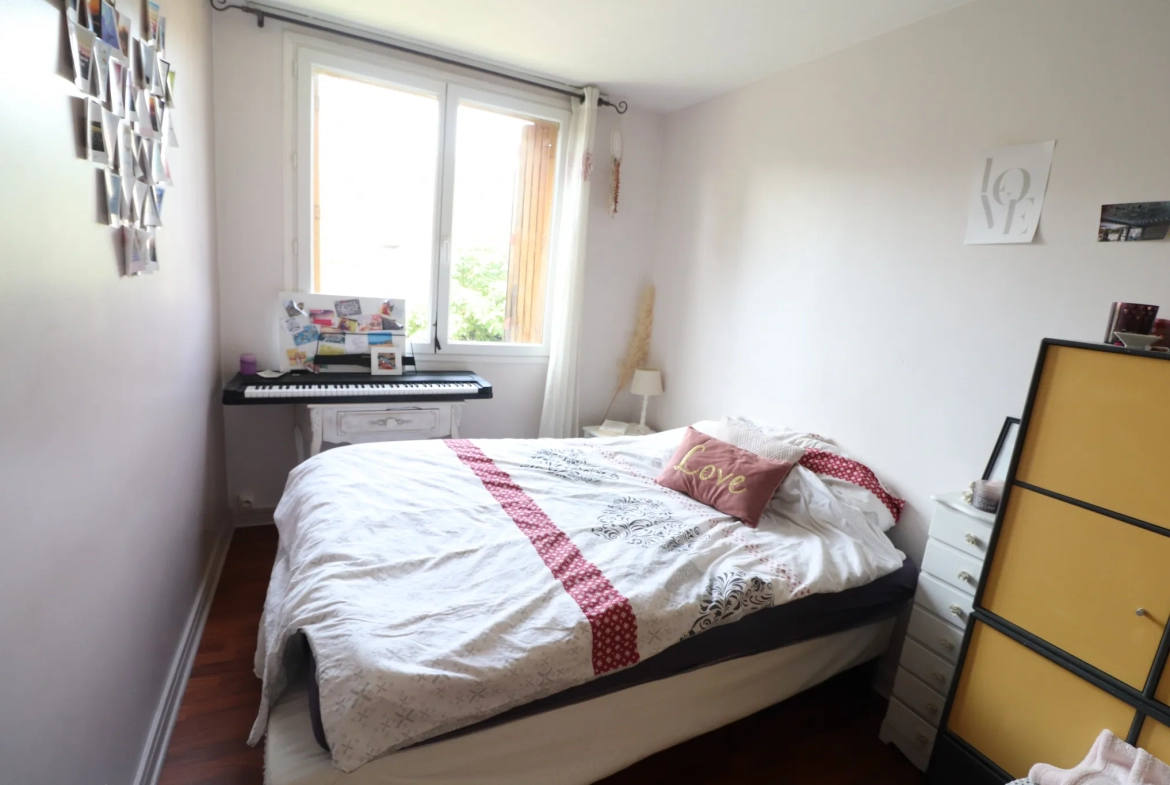 Appartement F4 lumineux à Massy 