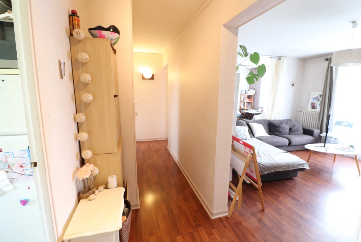 Appartement F4 lumineux à Massy 