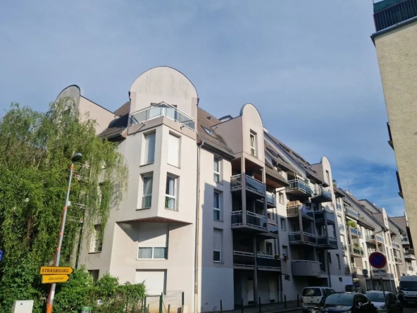 Appartement 3 pièces avec balcon à Strasbourg Ouest