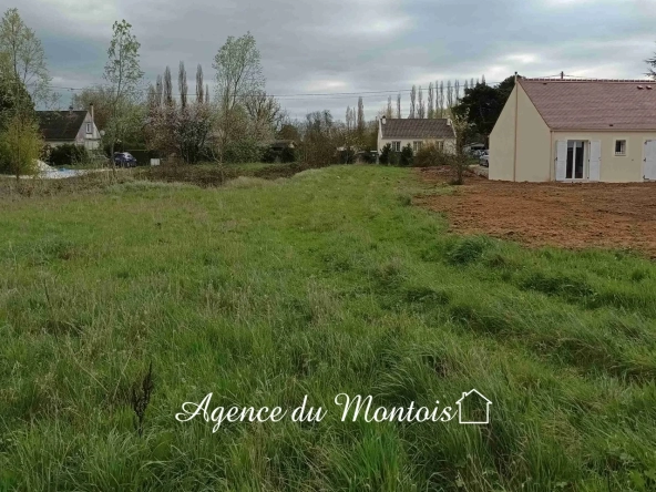 Terrain à bâtir région Nangis 1505 m2