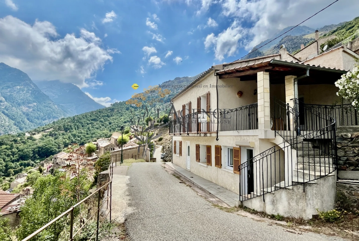 Magnifique Maison de Village à Asco avec Garage 