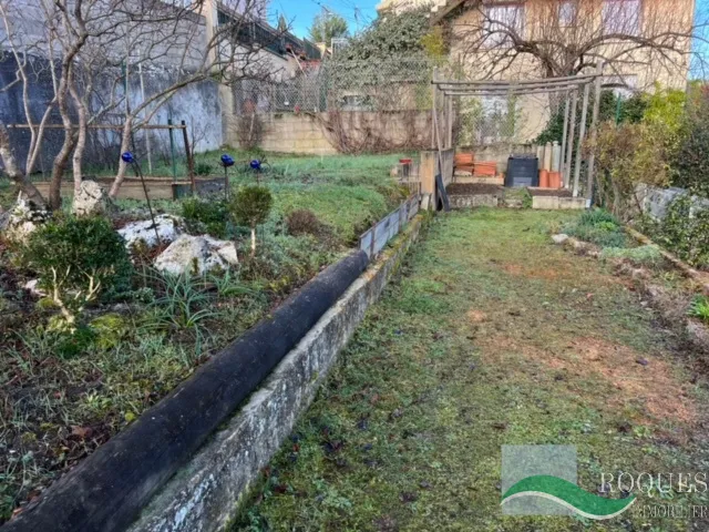 Charmante maison avec jardin et garage à Millau 