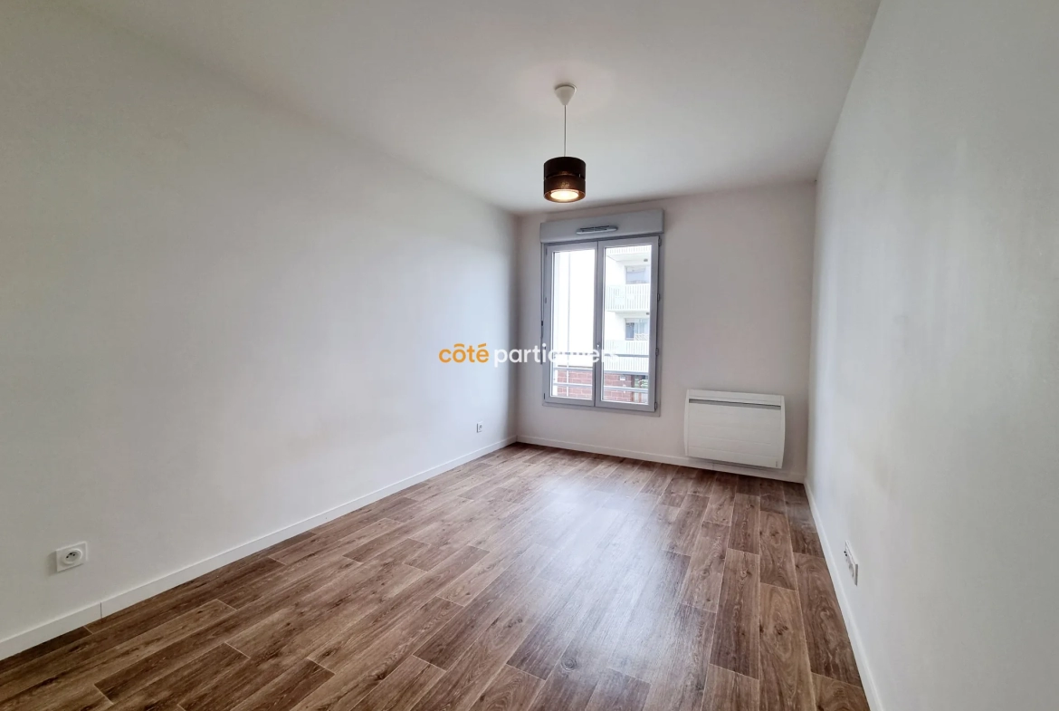 Appartement récent et lumineux à Tours 