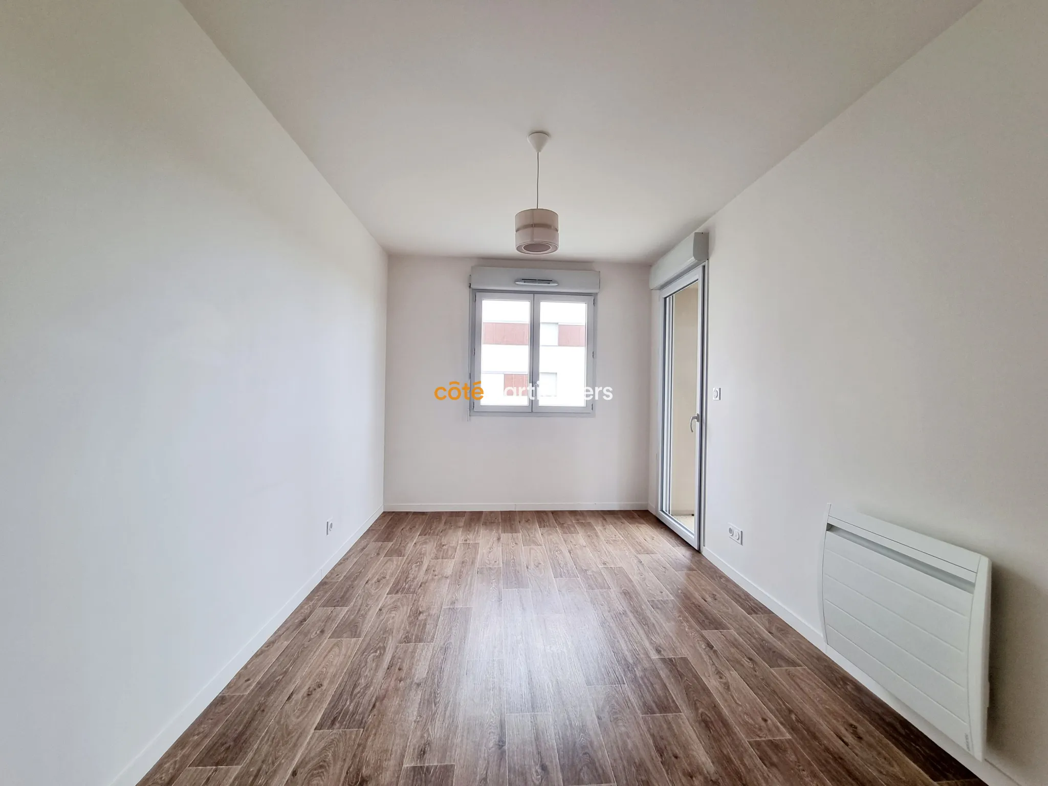 Appartement récent et lumineux à Tours 