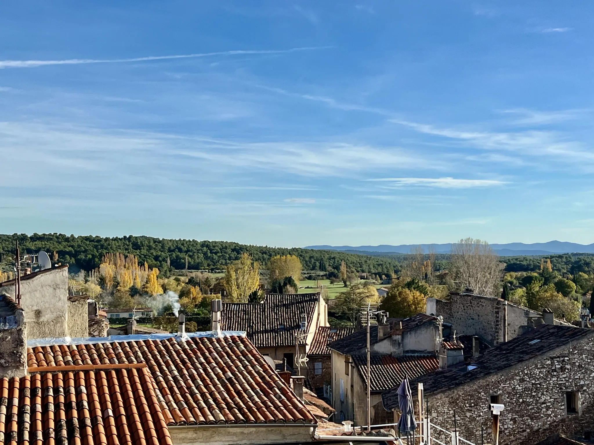 Maison de village à Aups avec vue panoramique 