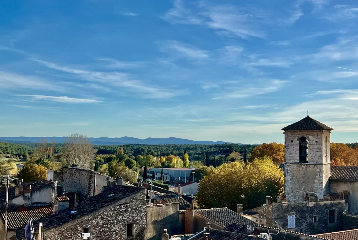 Maison de village à Aups avec vue panoramique 