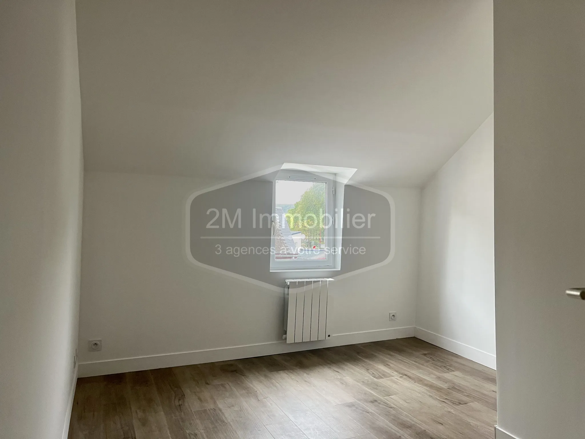 Immeuble 177 m2 à Neufchâtel-En-Bray 