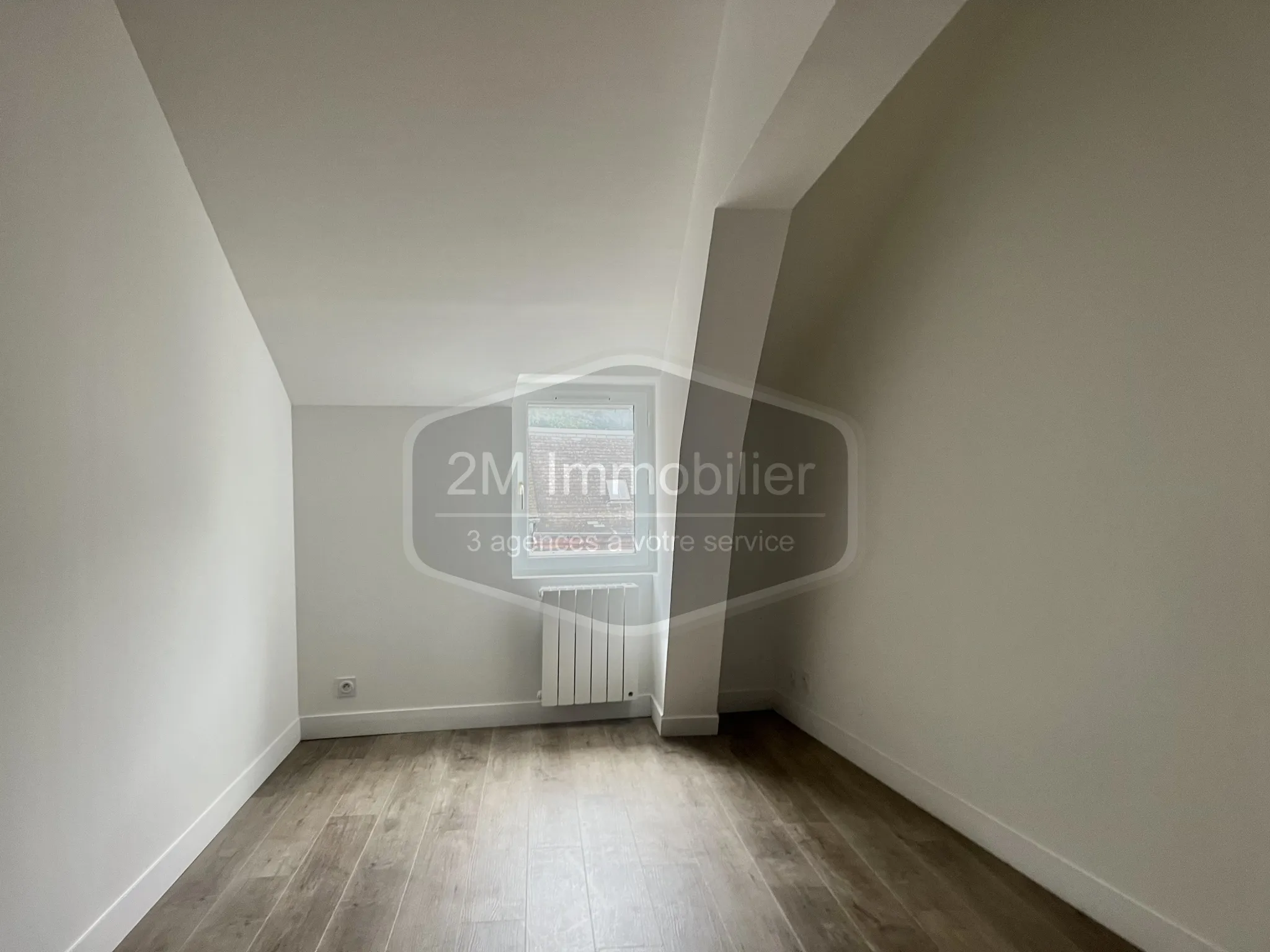 Immeuble 177 m2 à Neufchâtel-En-Bray 