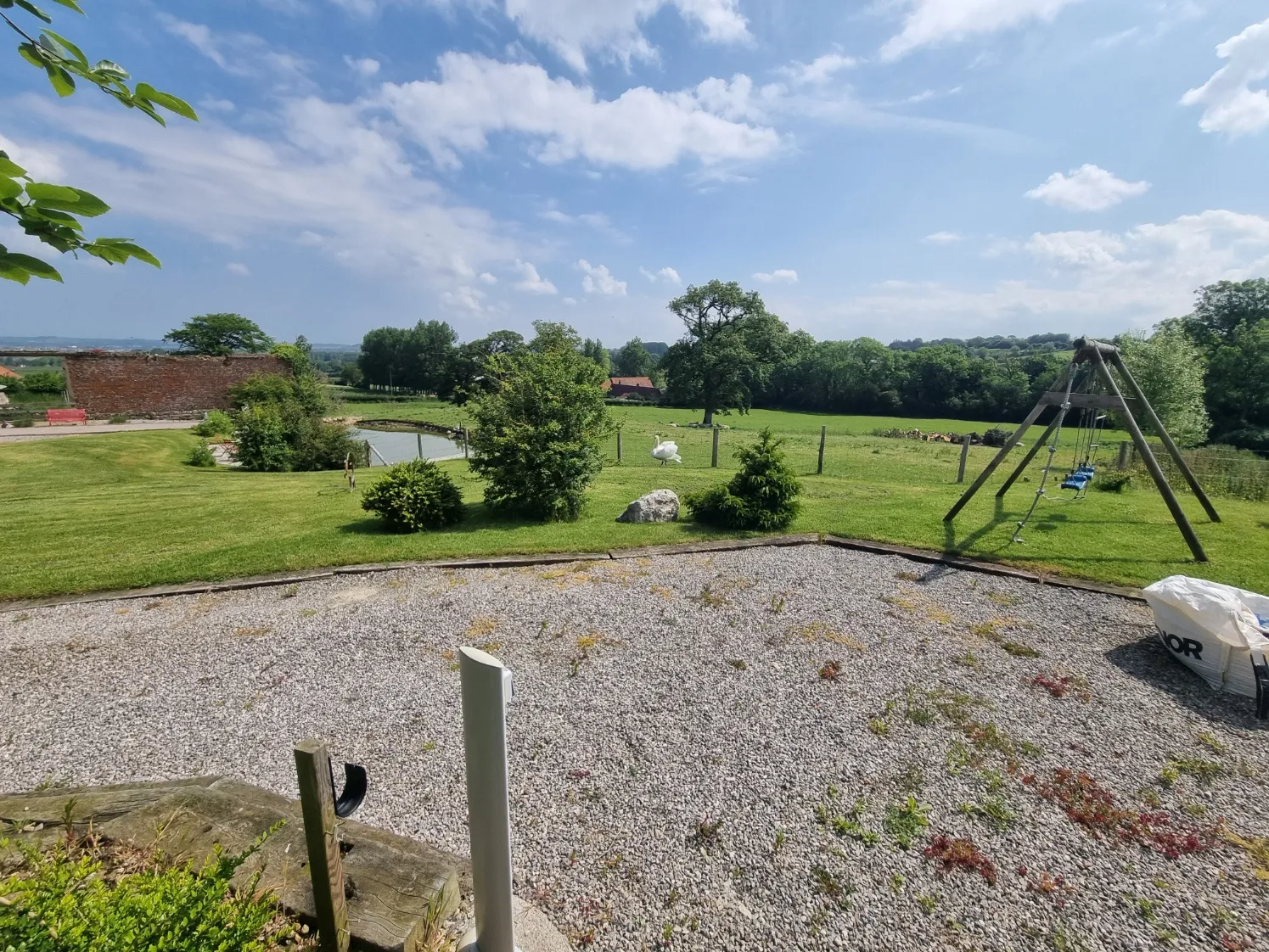 Terrain de 160 m2 avec projet de maison loft à Wierre-Effroy 