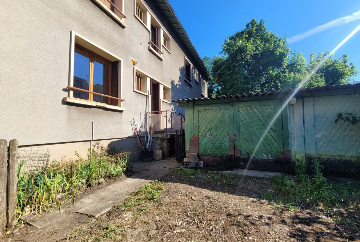 Appartement T3 57m2 avec jardin privatif à Lyon 