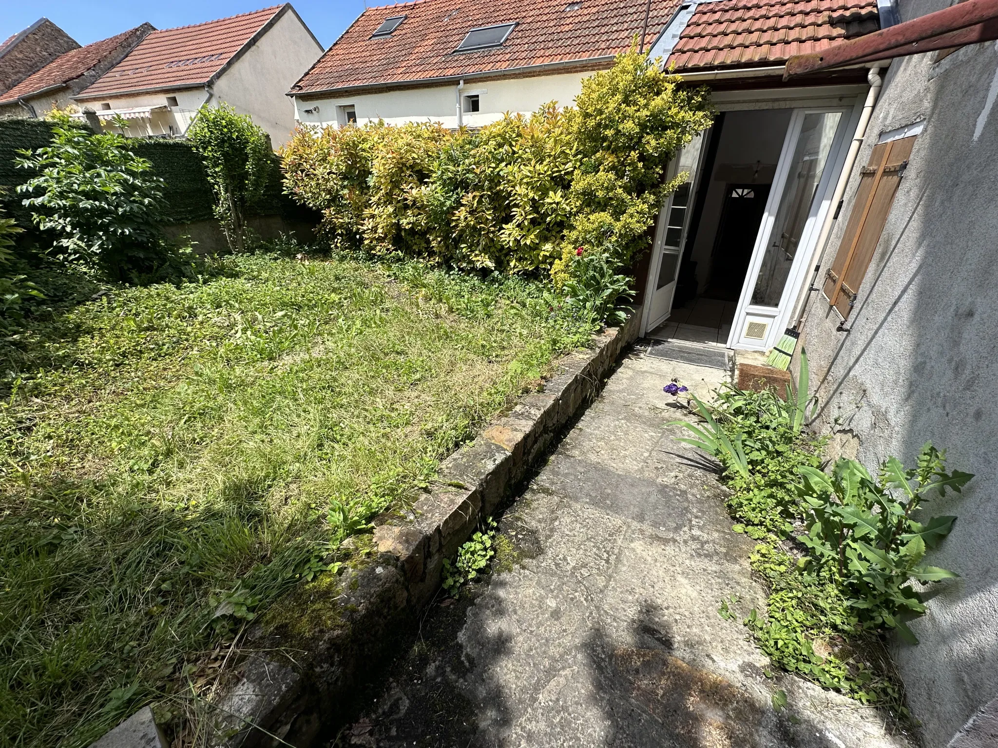 Maison de bourg avec jardin à Le Vernet 