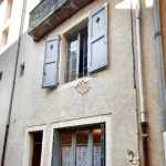 Maison de ville à rénover avec terrasse à St Affrique