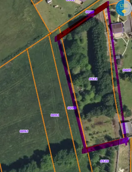 Terrain constructible et arboré d'environ 4 423m2 à Porcaro 