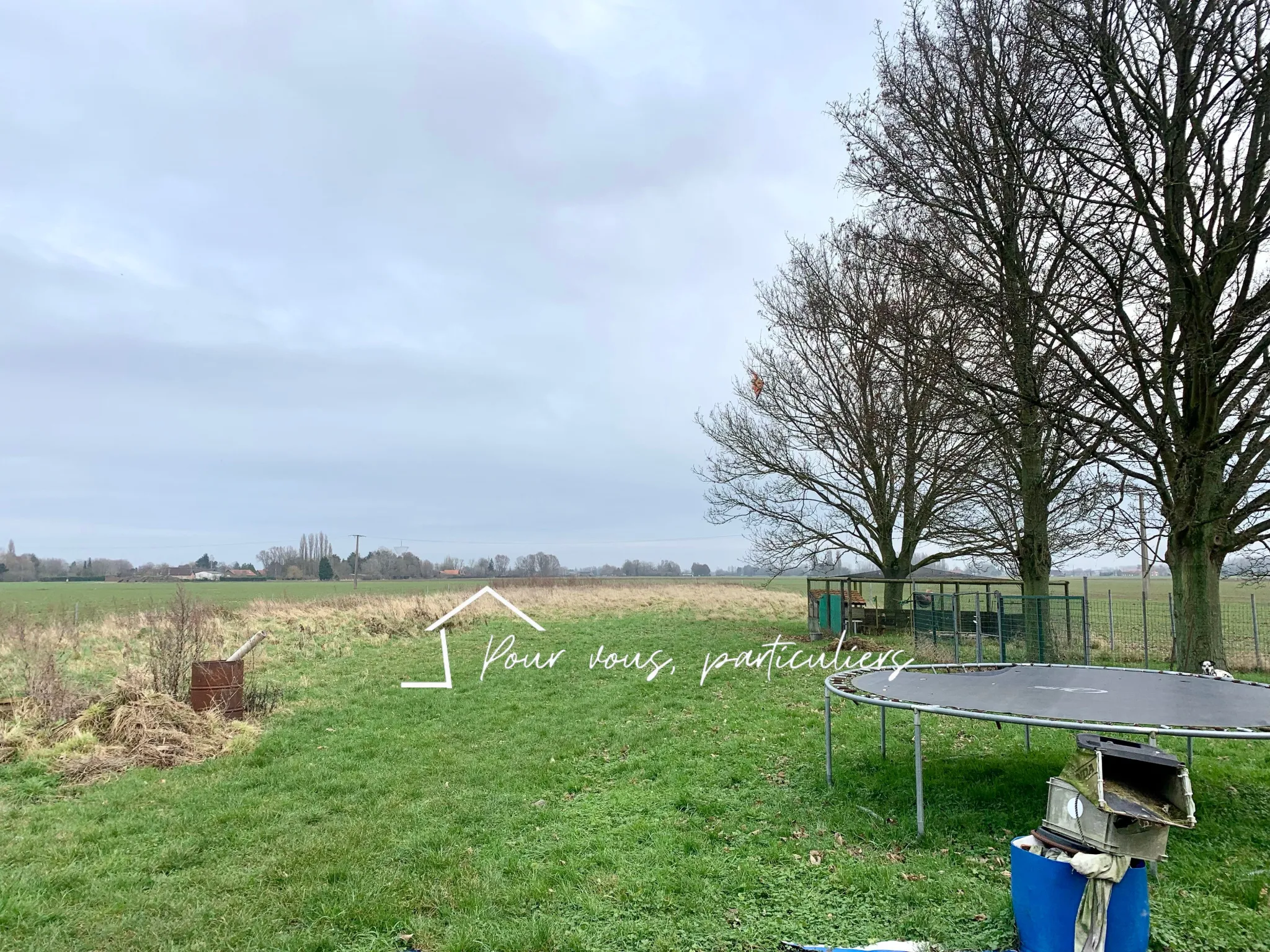 Corps de ferme individuel avec 4 chambres, jardin et garage à Sailly sur la lys 