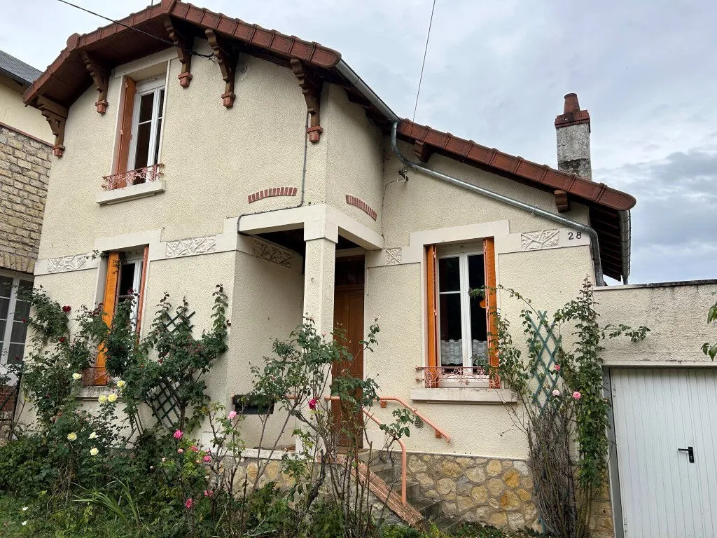 Maison indépendante avec 3 chambres à Nevers 