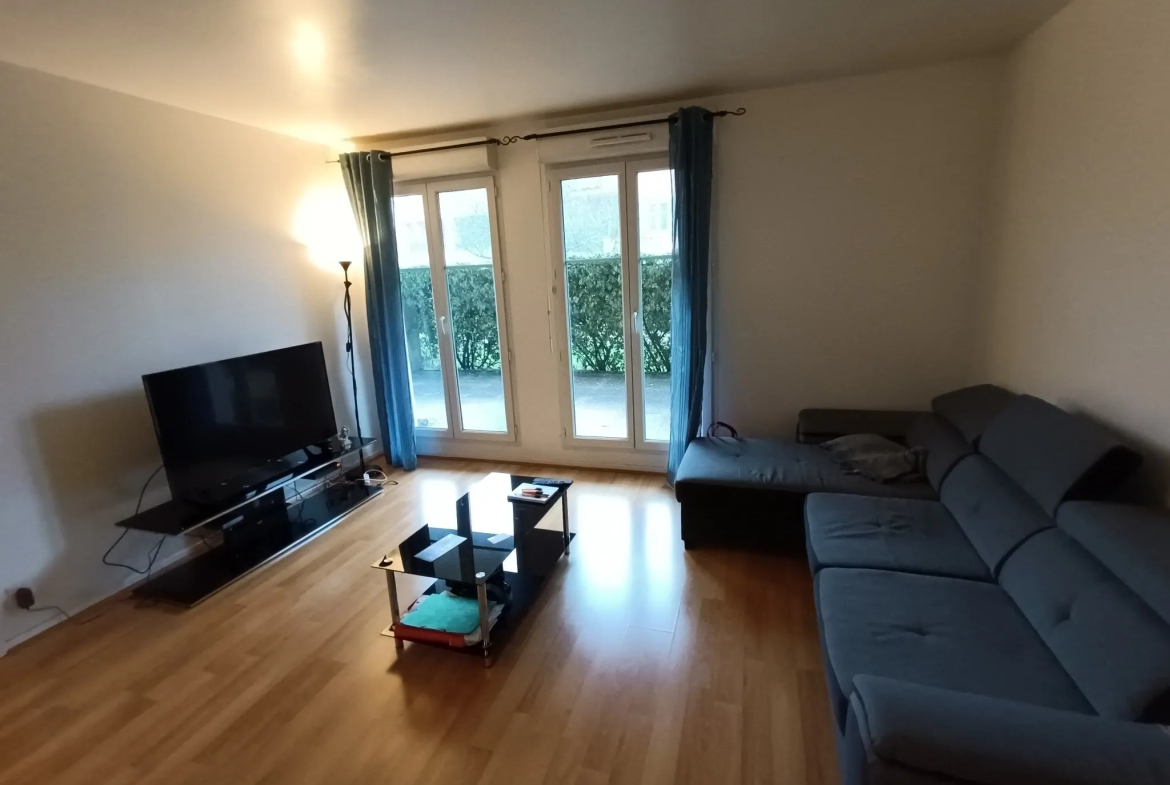 Appartement avec terrasse à Elancourt 