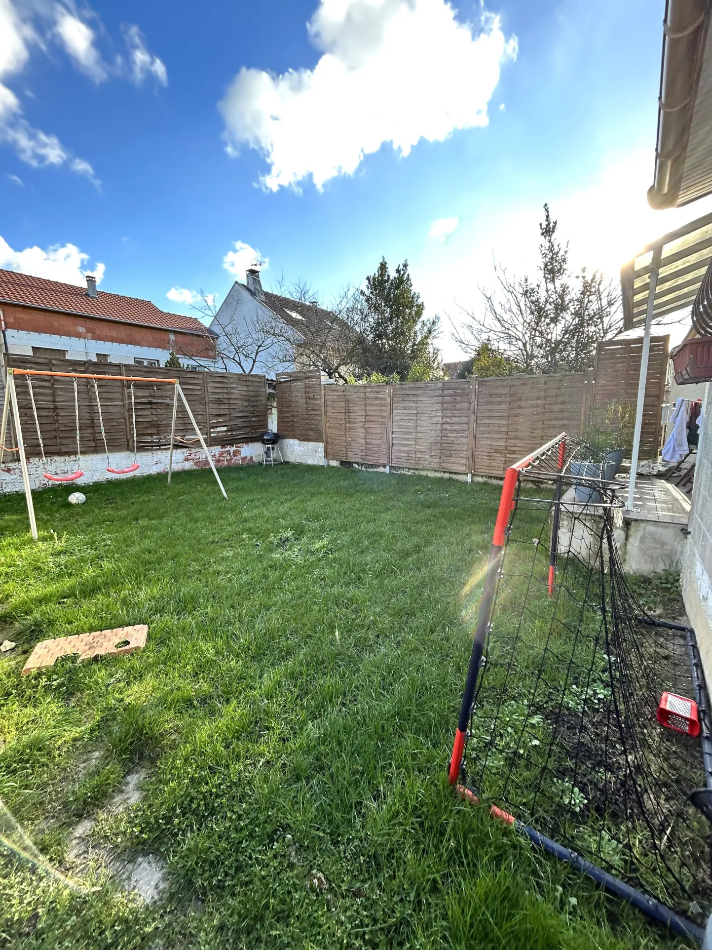 Maison 5 pièces de 90m2 avec jardin à Vaujours 