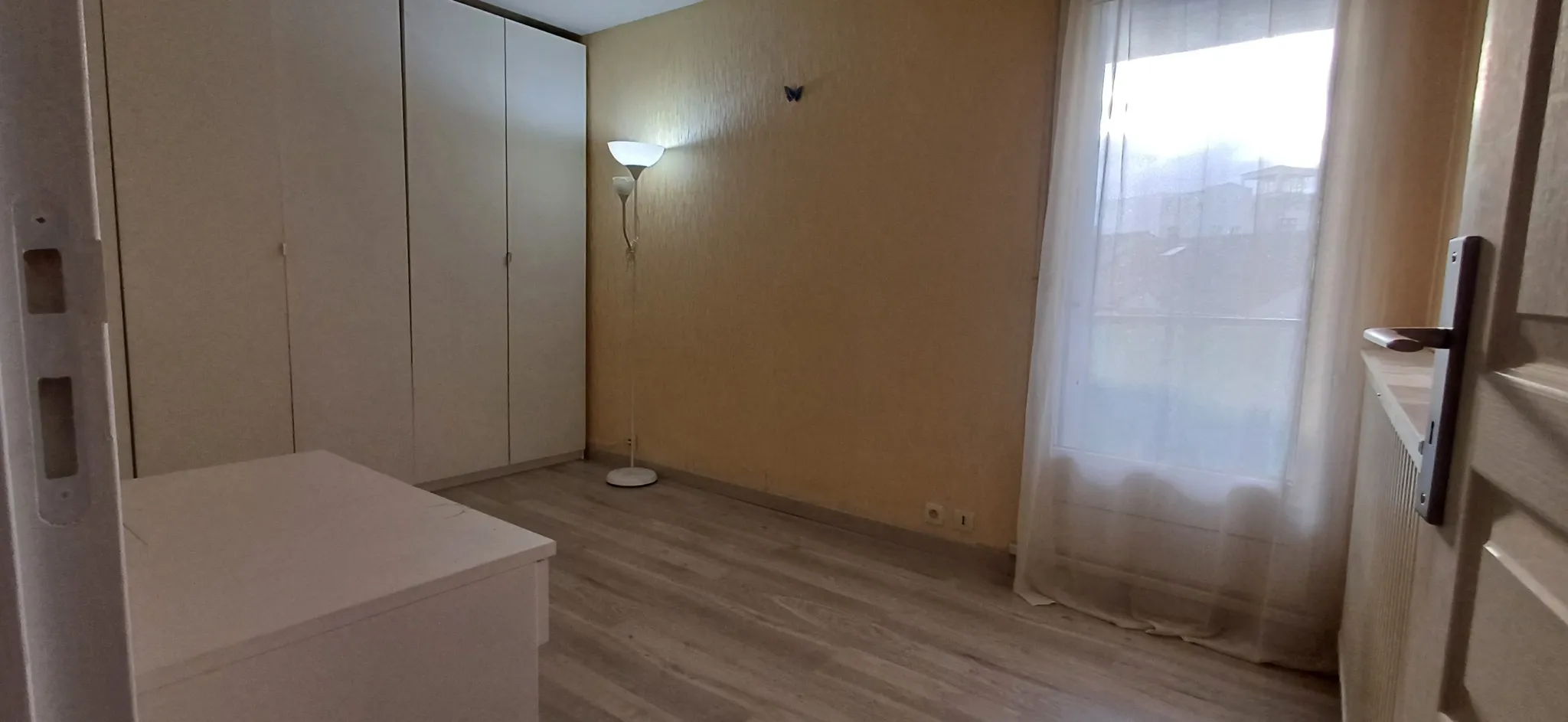 Spacieux Appartement de 3 Pièces à Cergy 