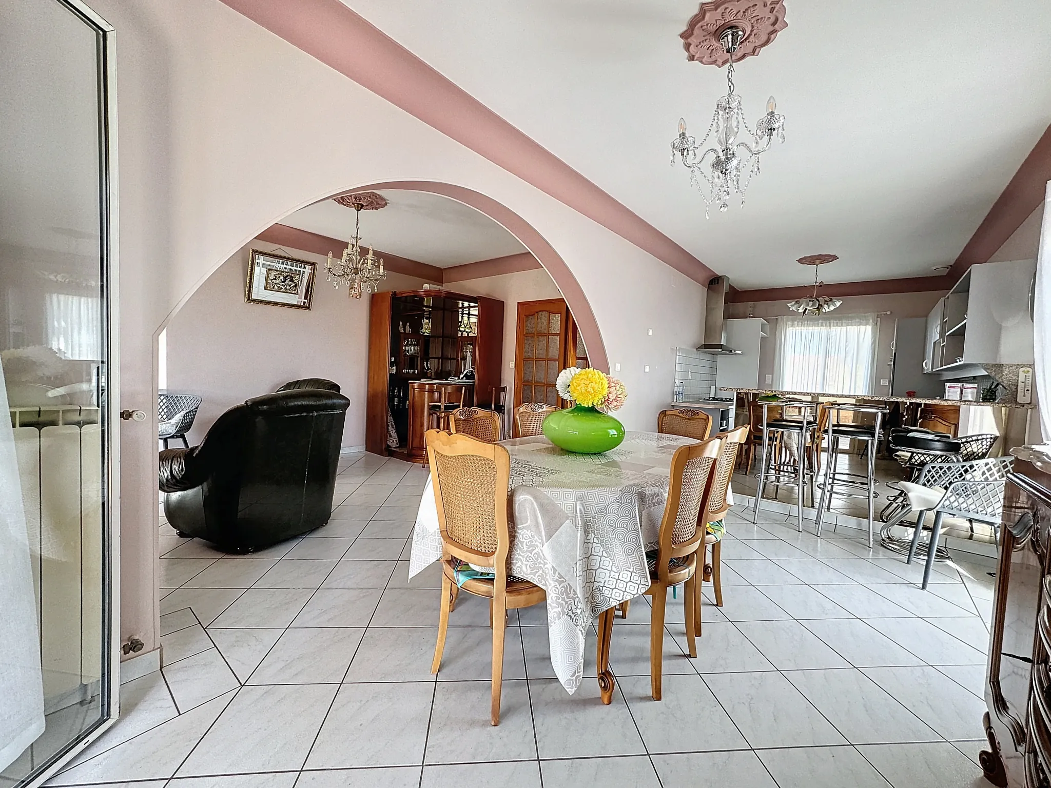 Vente - Belle maison traditionnelle de 105m2 avec 4 chambres à Montauban 