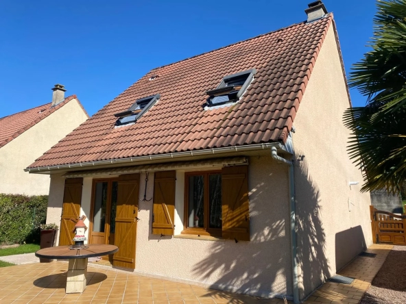 Maison de 90m2 à MANTES LA VILLE avec jardin et climatisation